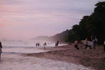 A Costa Rican beach before sunset